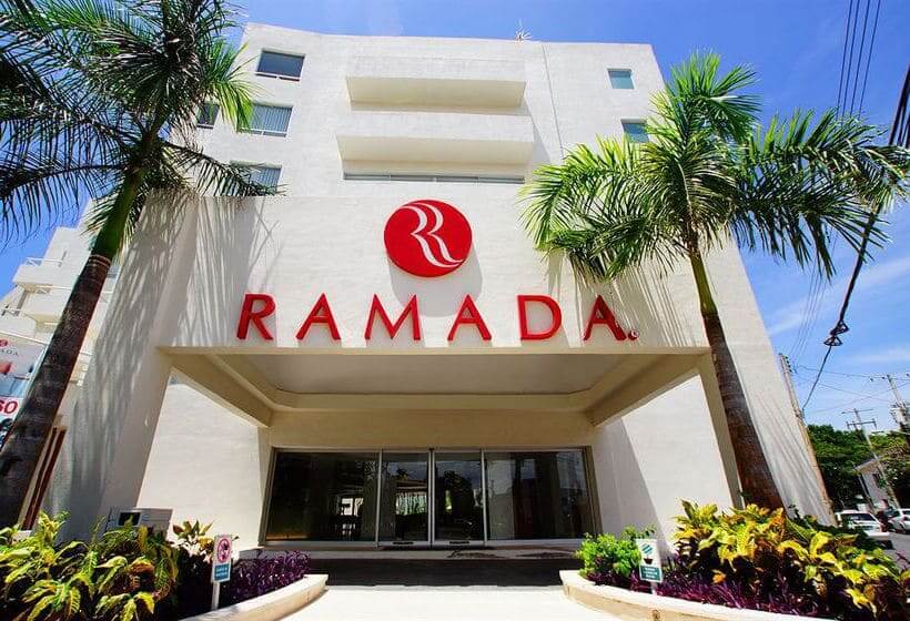 Hotel Ramada Cancun City en el Centro de Cancun