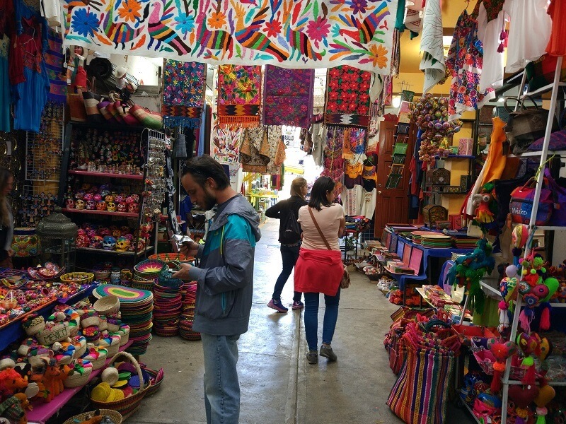 Feria de recuerdos y souvenirs - Ciudad de México