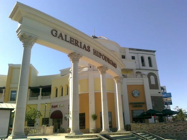 Centro Comercial Galerías Hipódromo en Tijuana